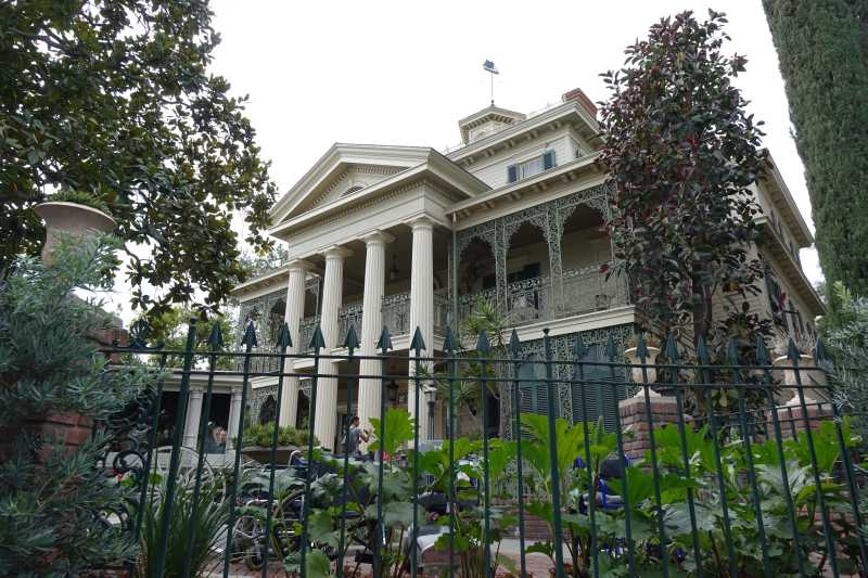 The Unauthorized Story of Walt Disney's Haunted Mansion